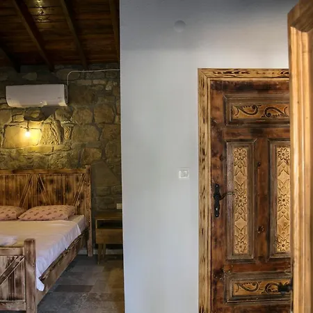 Imroz Kardamos 度假村 *