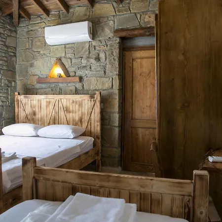 Resort ımroz Kardamos *
